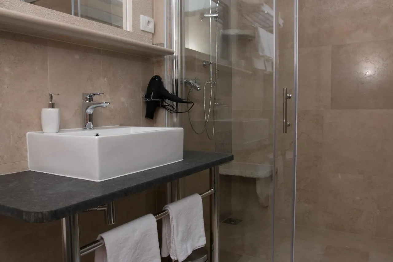 Luxury Villa With A Swimming Pool Crikvenica - 21519